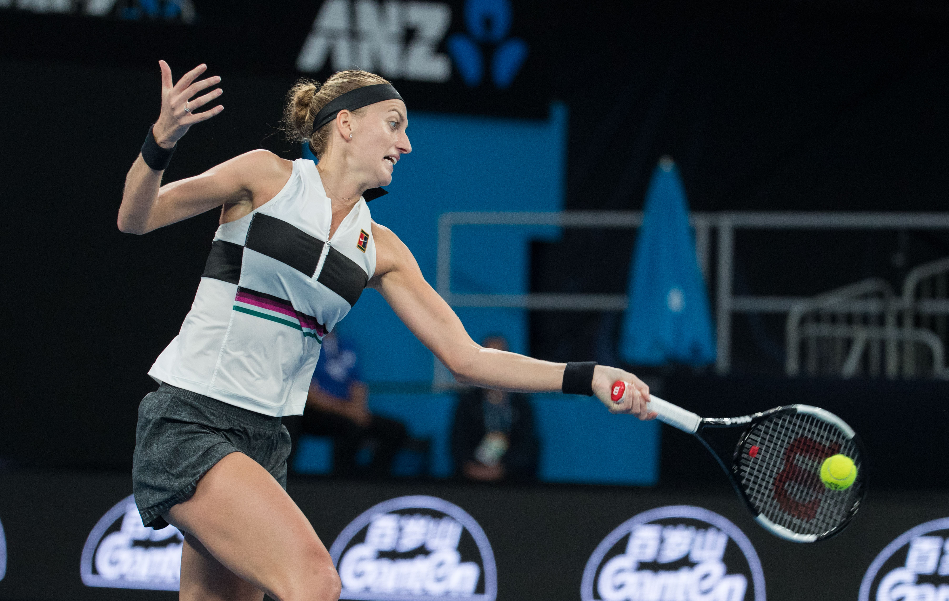 Jiuyou-科维托娃回归赛场，回归赛场首场状态亮眼，C9观众沸腾！的简单介绍